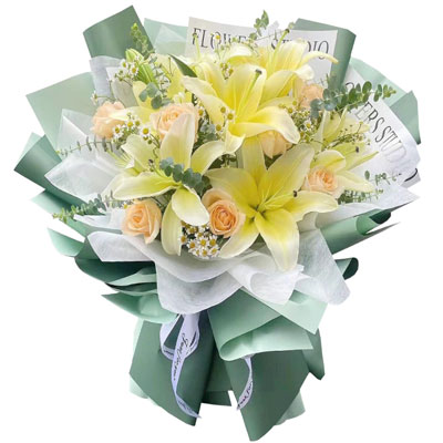 湘潭9朵香槟玫瑰黄色百合，每天充满活力